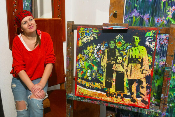 Mirela Trăistaru – “Her paintings create a magical world”