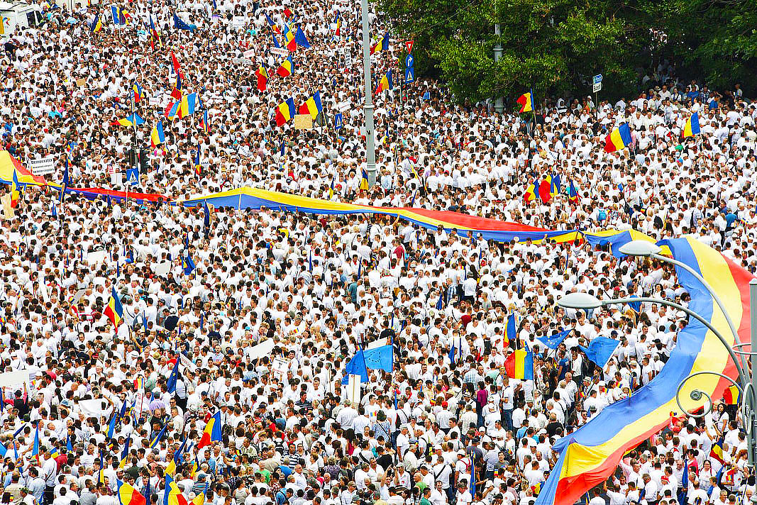 Bild - Erweckung in Rumänien oder wie ein Volk seine Rechte einfordert – von Katharine Siegling